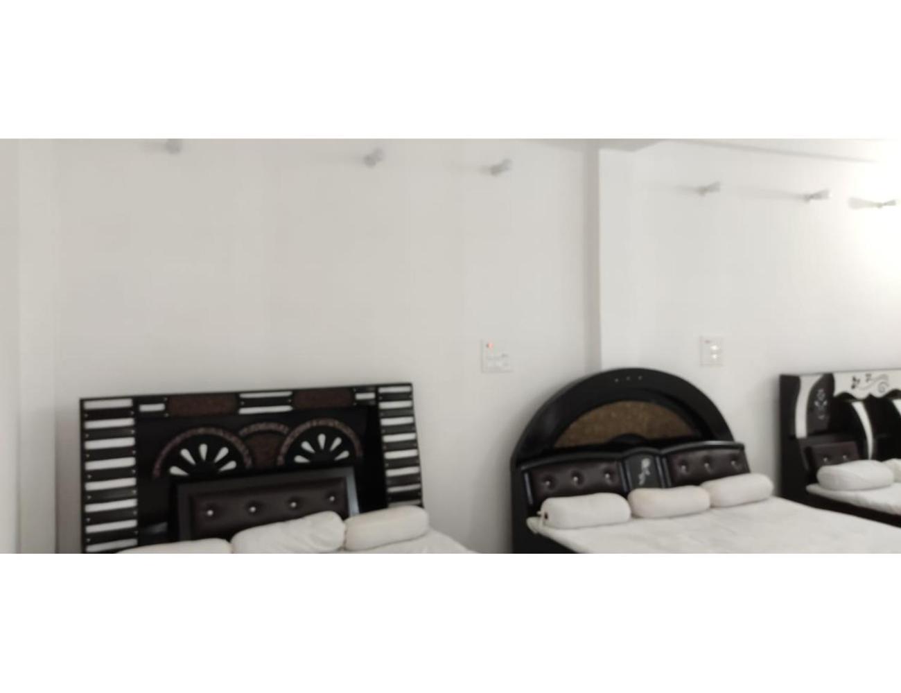 Shri Nivasa Inn, Kothi Homestay